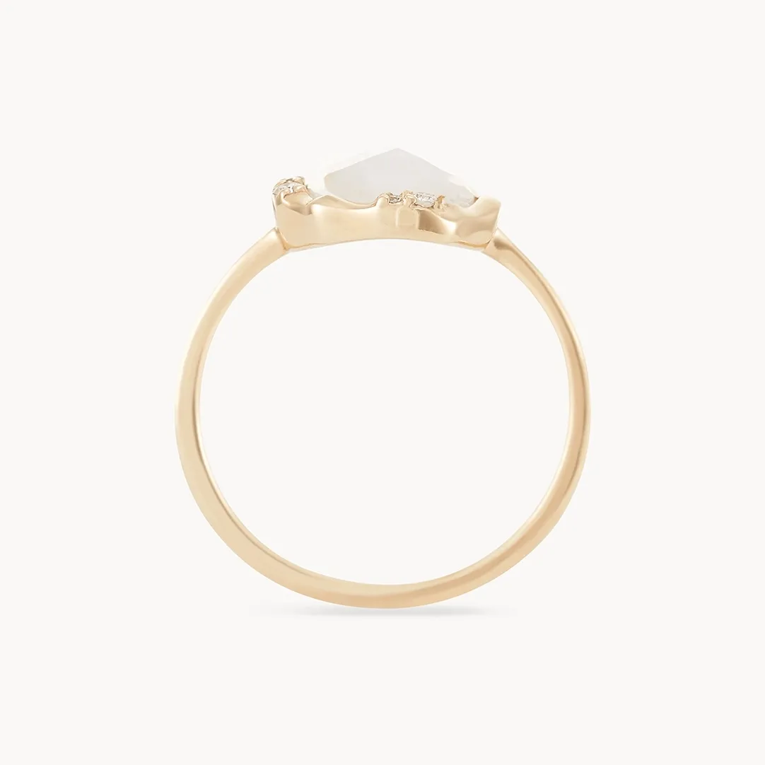 moonstone mood ring - 14k yellow gold